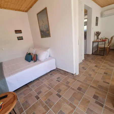 Althea - Cozy With Spacious Terrace Views Galatas  Exterior photo