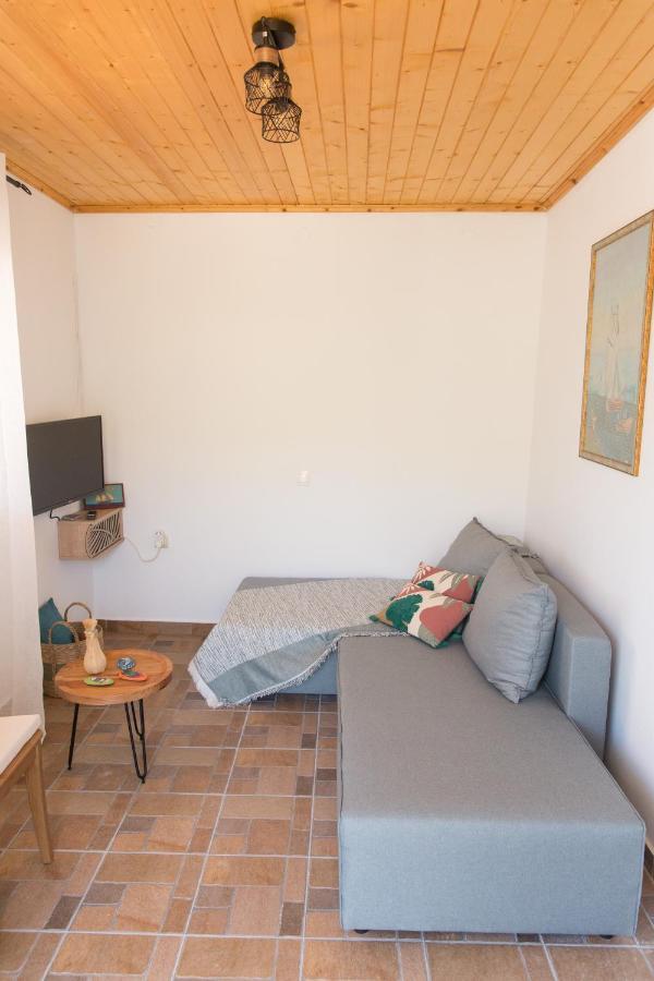 Appartamento Althea - Cozy With Spacious Terrace Views