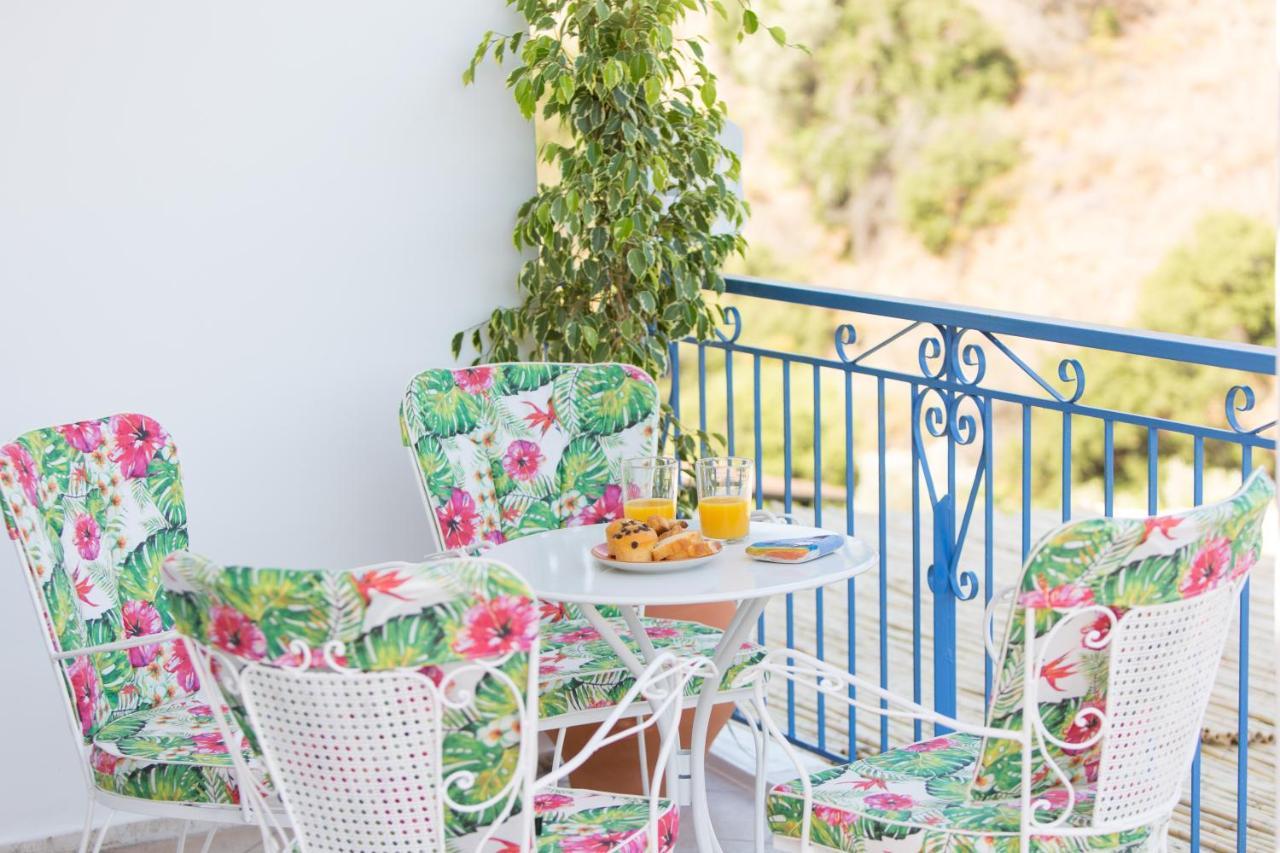 Althea - Cozy With Spacious Terrace Views Appartement *