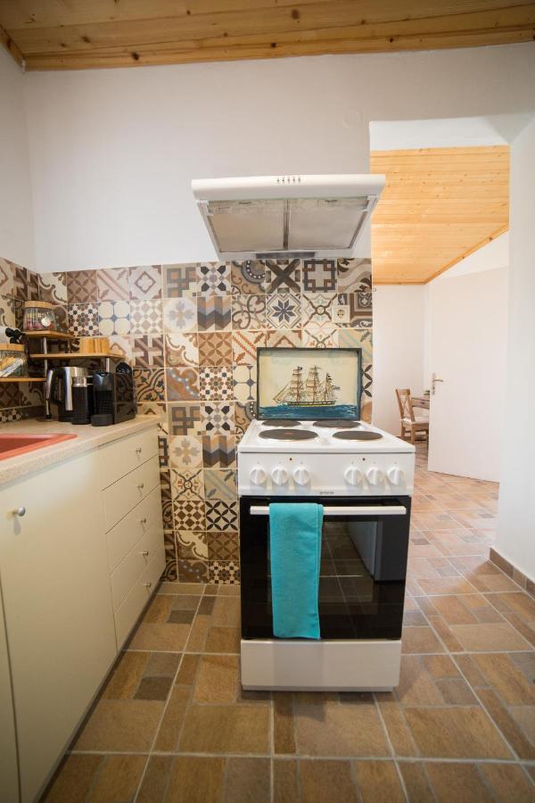 Appartement Althea - Cozy With Spacious Terrace Views Galatás