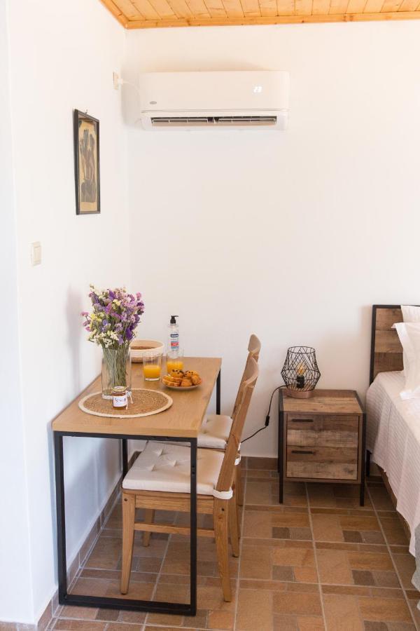 Althea - Cozy With Spacious Terrace Views Apartment Galatas (Poros)